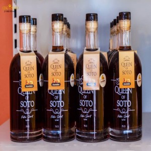 QUEEN OF SOTO Azonbébé